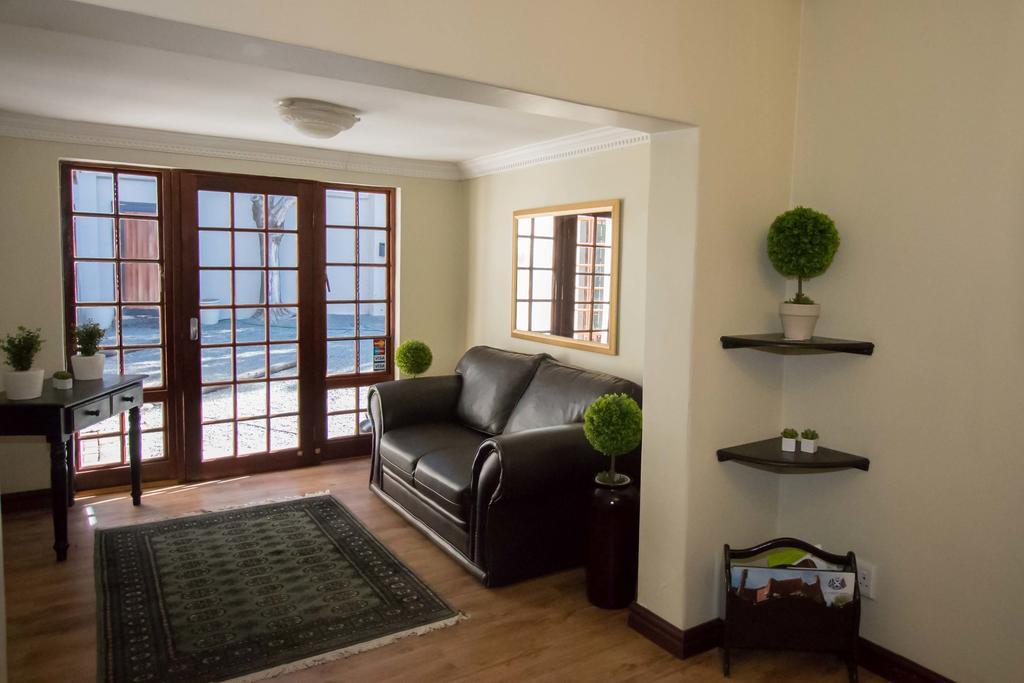 The Nightingale Guesthouse Bloemfontein Eksteriør bilde