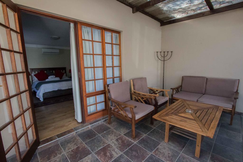 The Nightingale Guesthouse Bloemfontein Eksteriør bilde