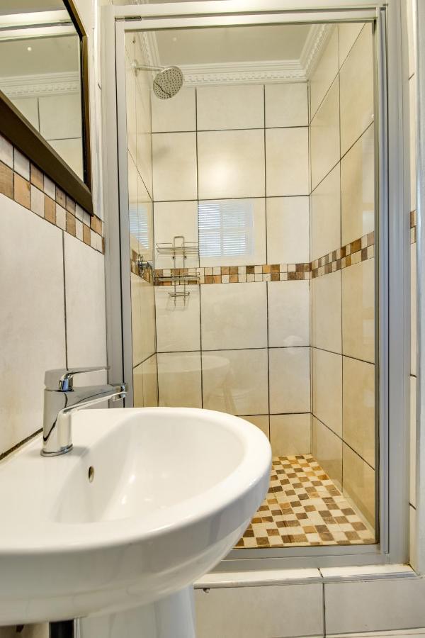 The Nightingale Guesthouse Bloemfontein Eksteriør bilde