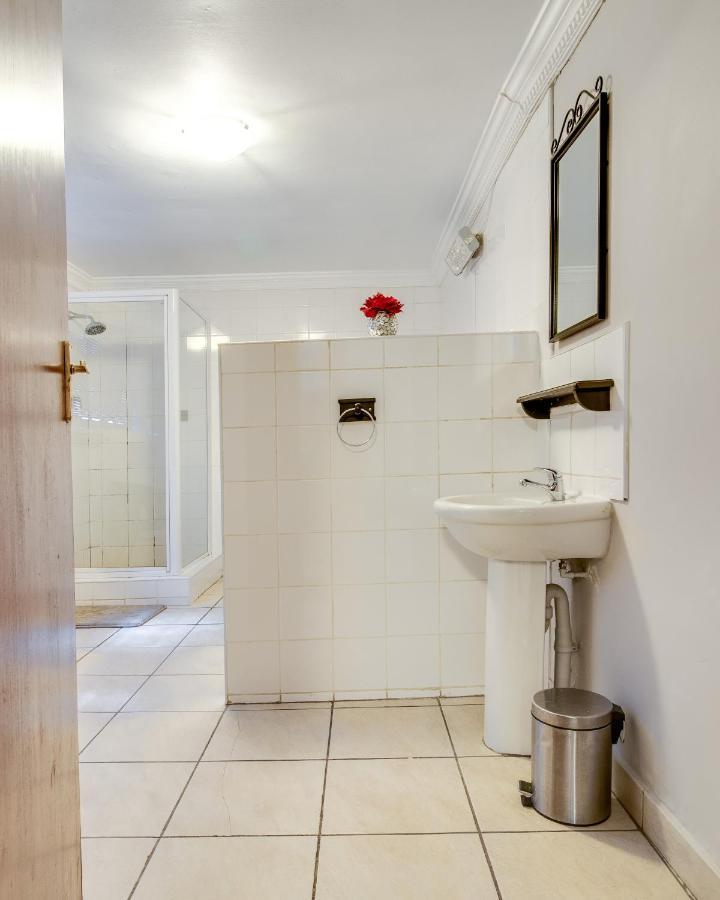 The Nightingale Guesthouse Bloemfontein Eksteriør bilde